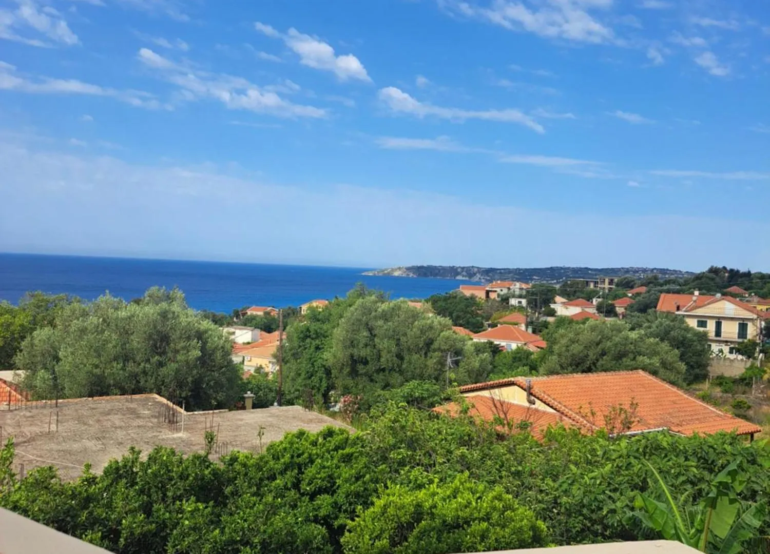 Marinos Studios At Lourdata Village