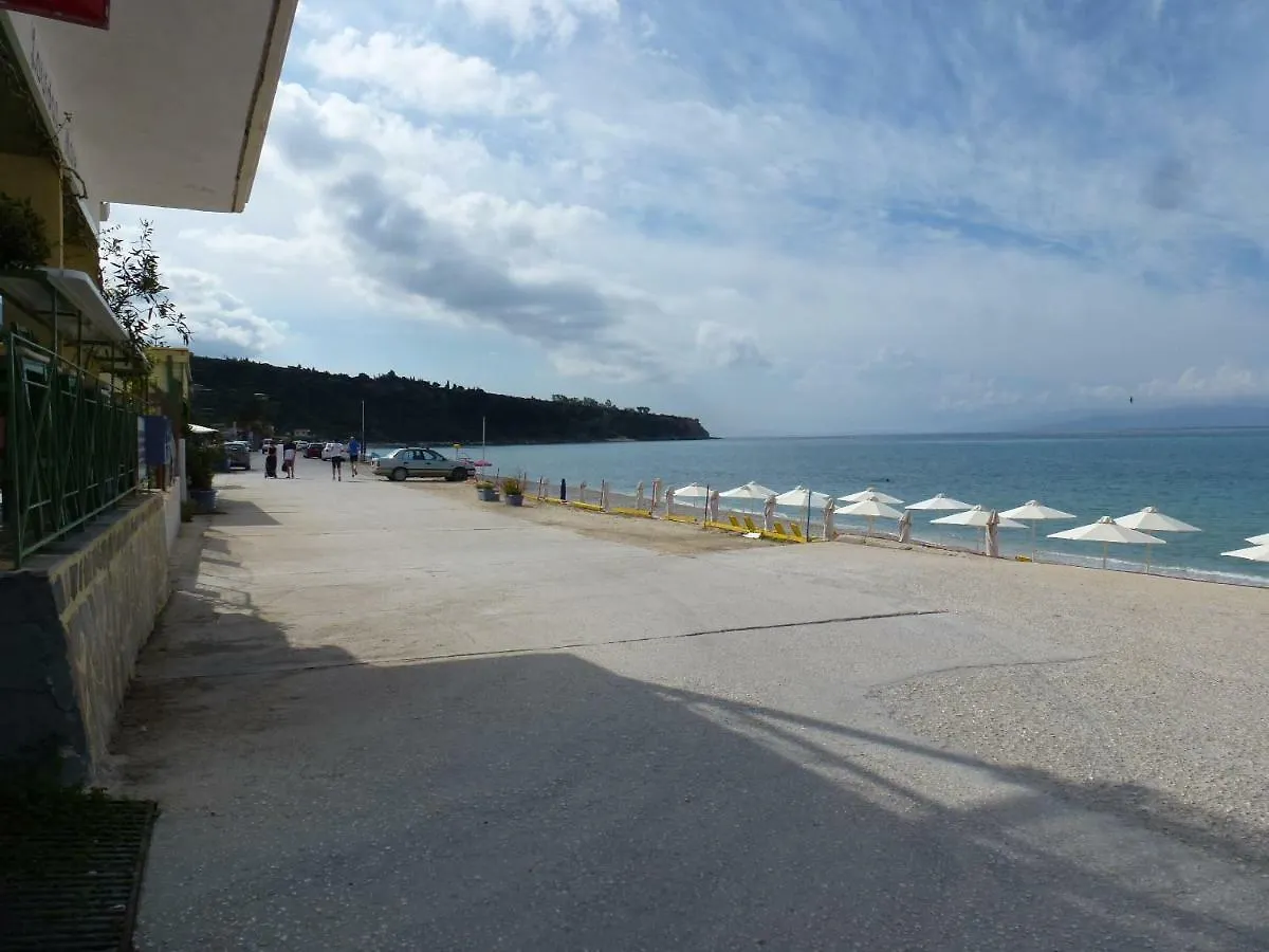 Marinos Studios At Lourdata Village Apartment Lourdata (Kefalonia)